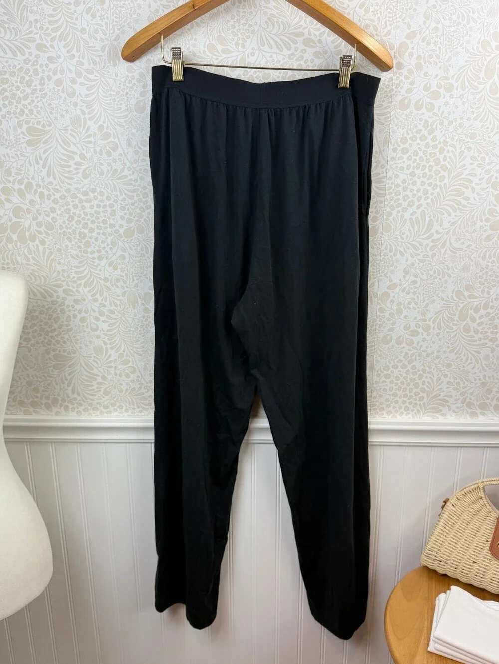 SKIMS Black Onyx Unisex Boyfriend Loose Lightweight Pants - Size - Medium